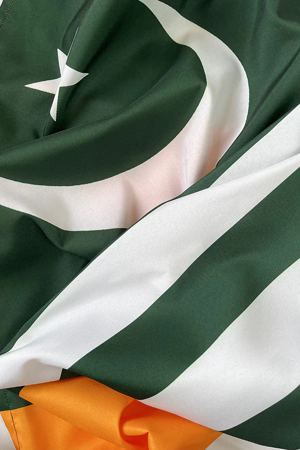 Kashmir Flag Tapestry - Image 3