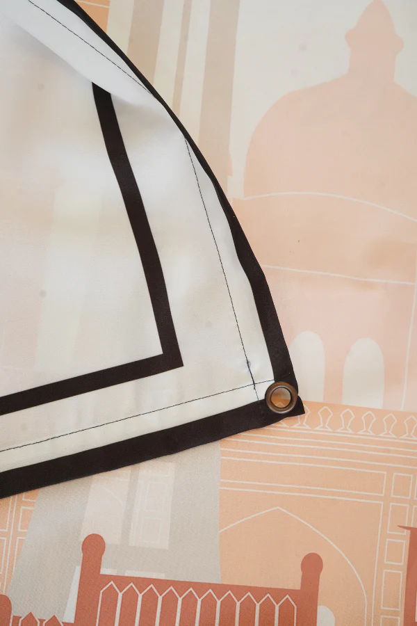 Lahore Skyline Tapestry - Image 3